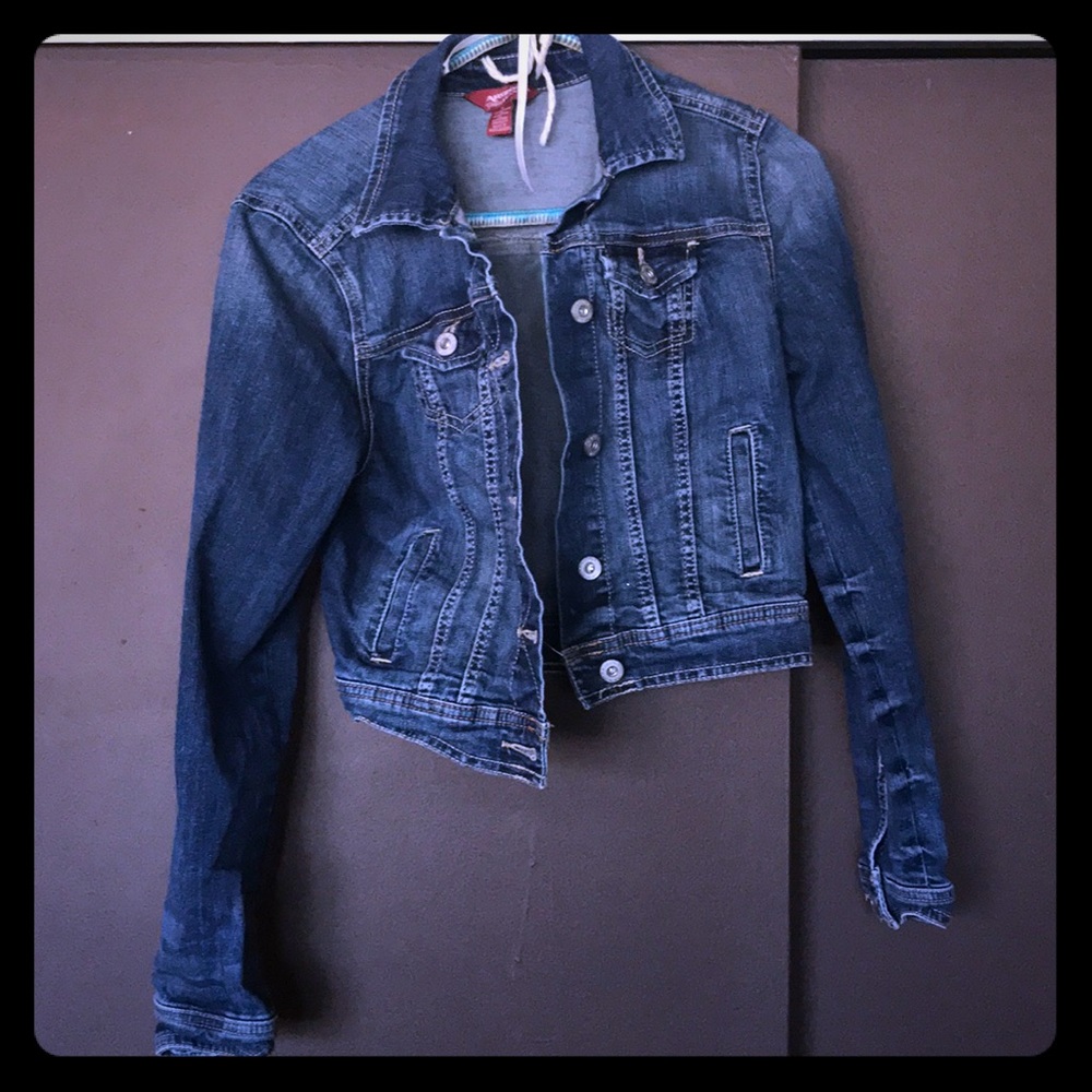 Cute crop jean jacket